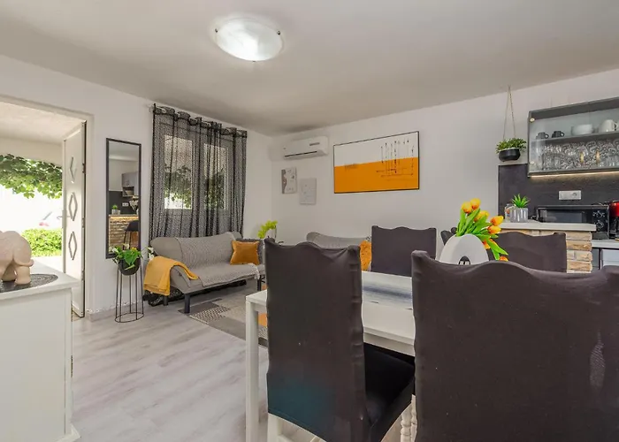 Four-bedroom In * Вир