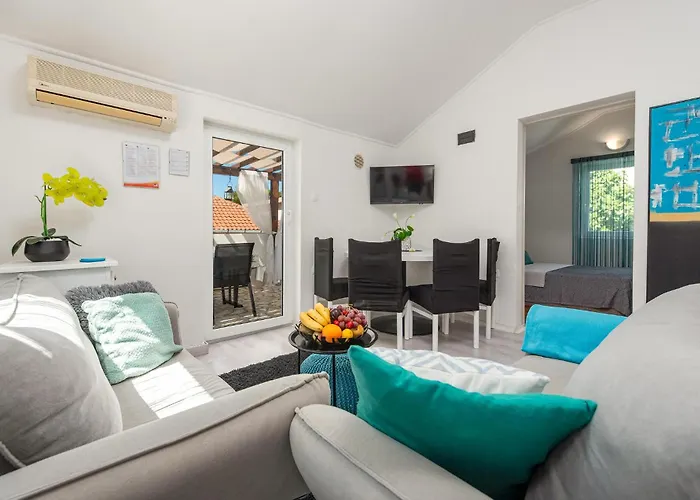 Four-bedroom In Vir